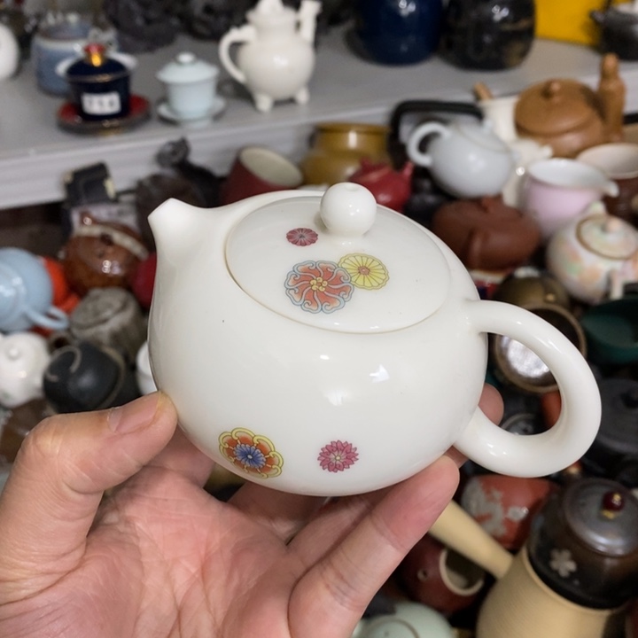 陶瓷艺术品及陶瓷制品