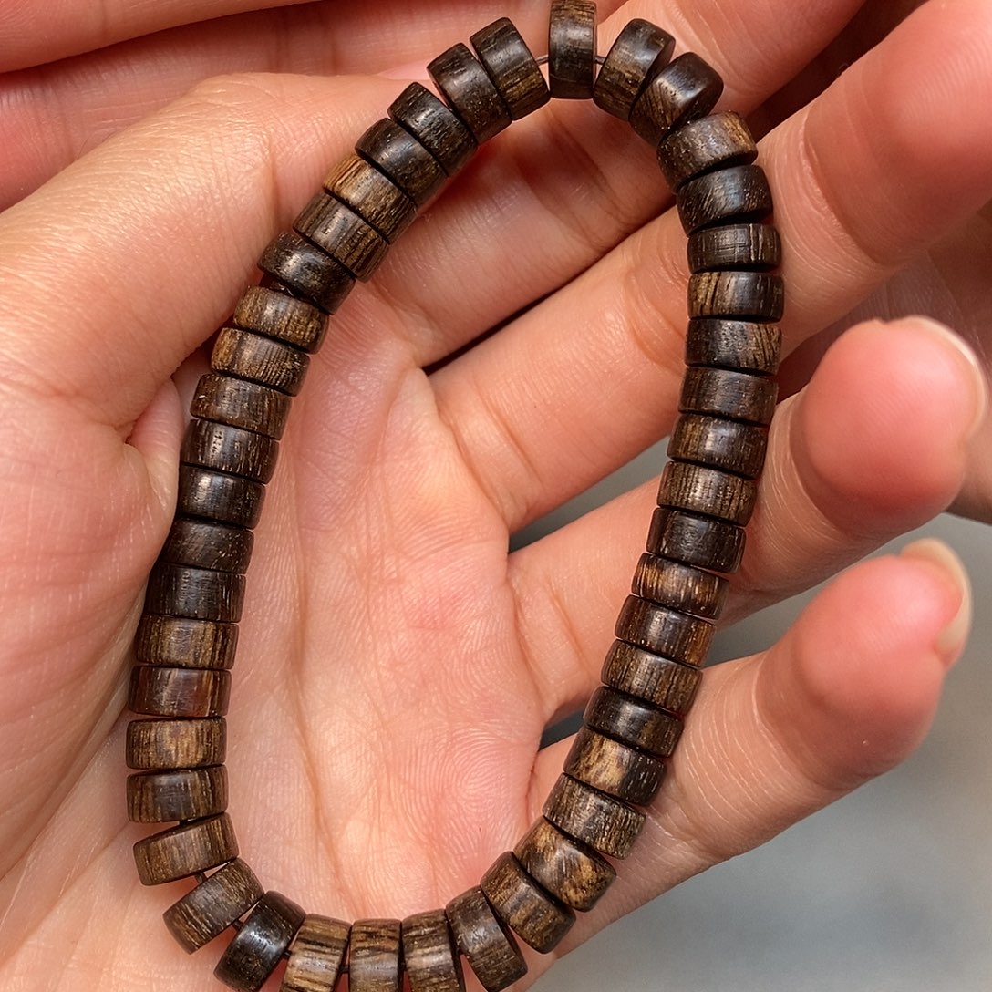 K***~手串沉香天然野大叻10.5克，07