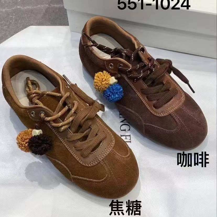 551-1024  新款 时尚阿甘鞋女士真皮百搭平底