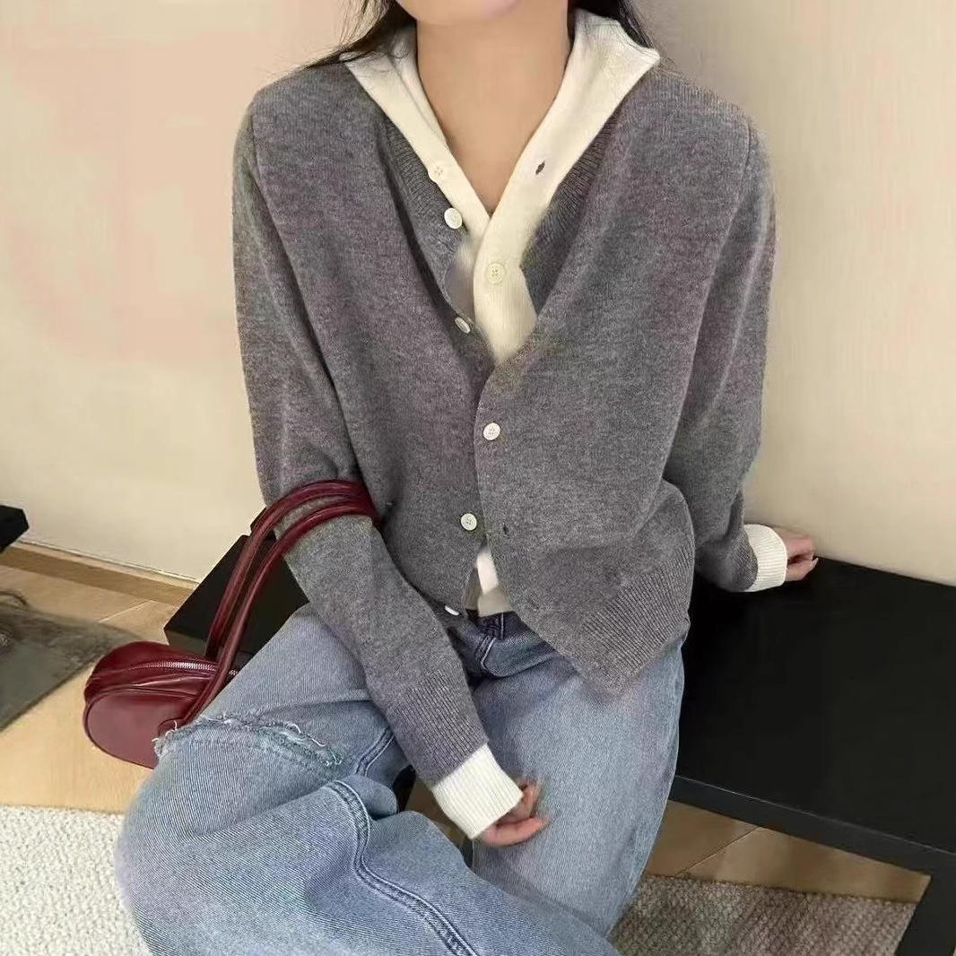 秋冬季新款撞色假两件连帽针织开衫女长袖休闲时尚毛衣外套上衣