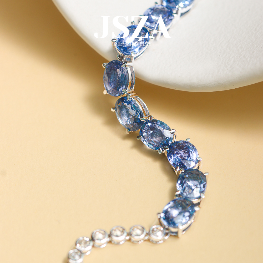 18K金蓝宝石手链多颗主石简约时尚款11.04ct