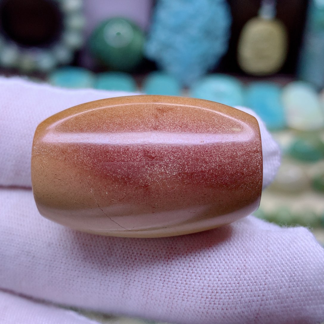 绿松石颈饰未镶嵌