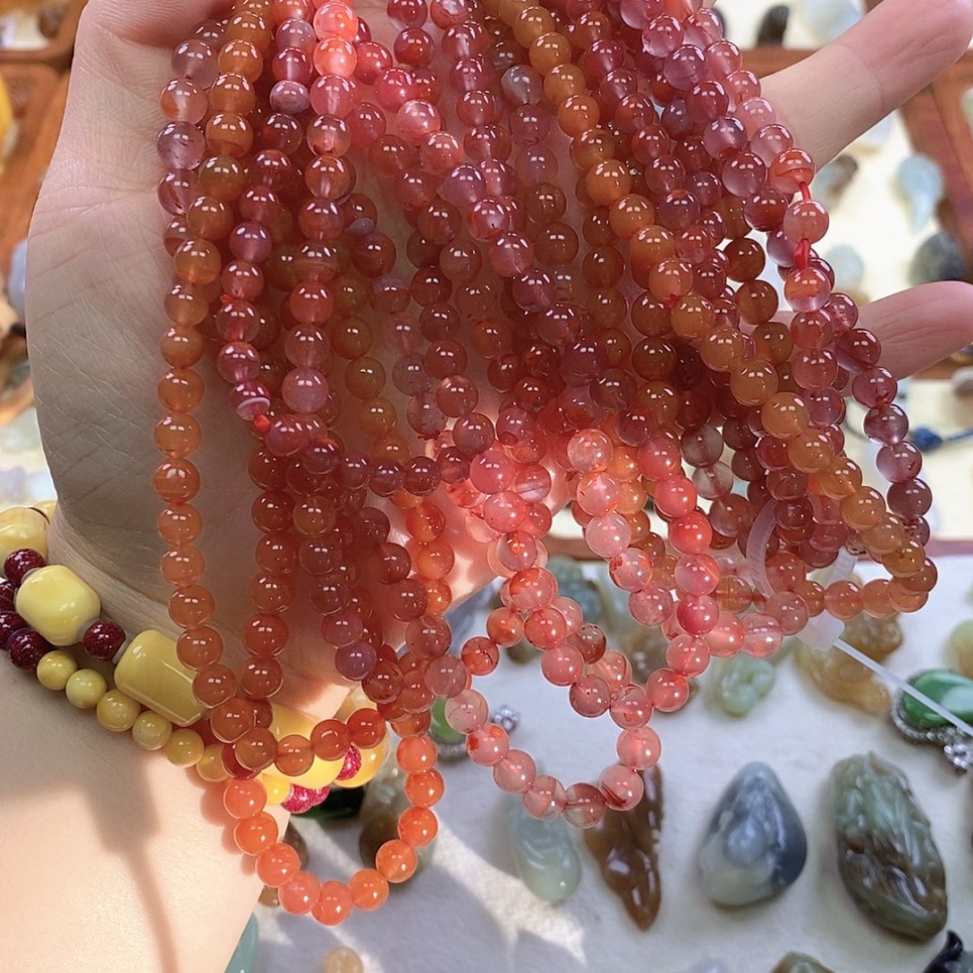 南红玛瑙合金手链