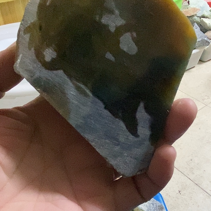 休***息蛇纹石玉未镶嵌手镯心