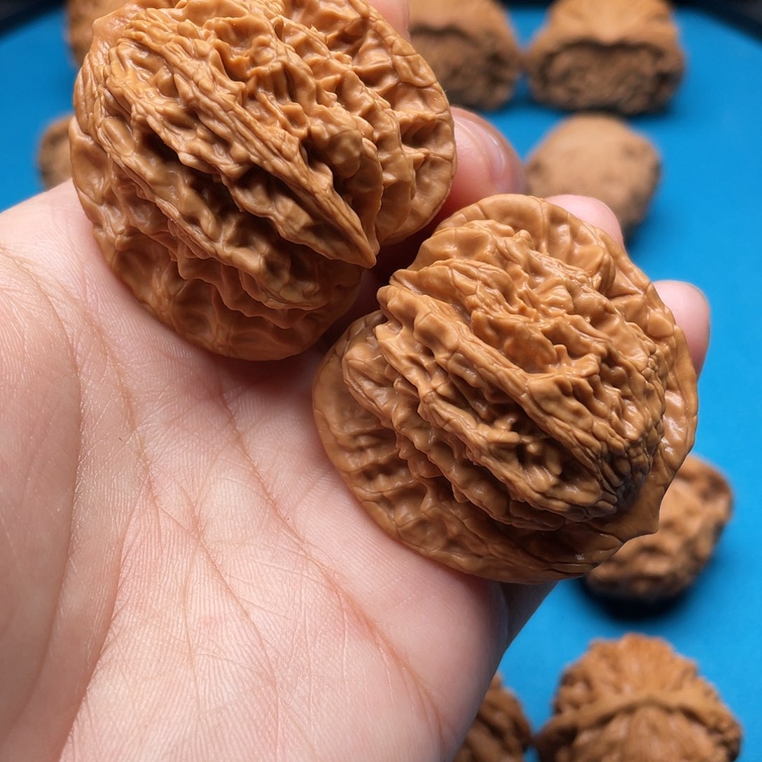 文玩核桃把件虎头42