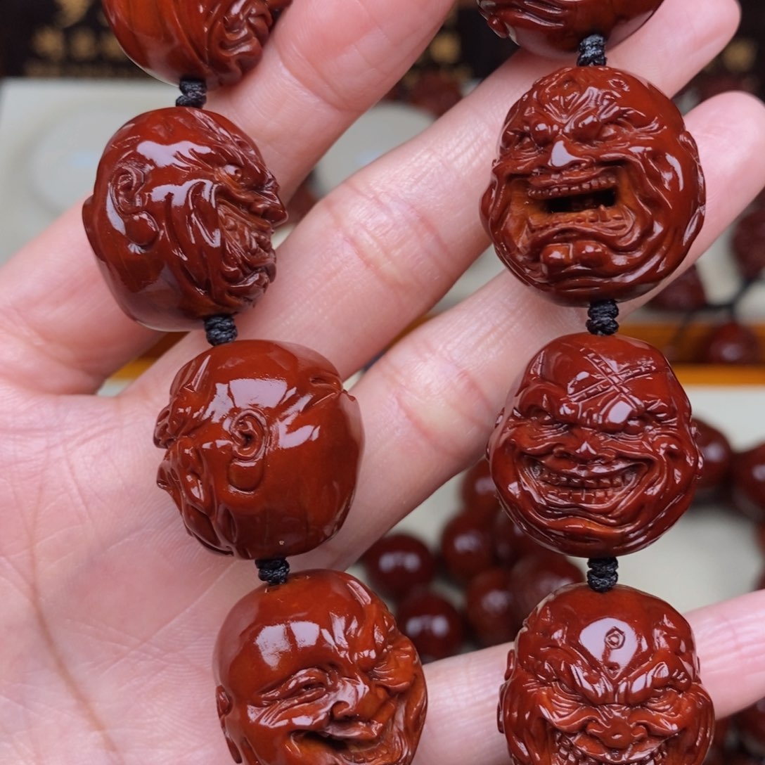 橄榄核吊坠?恶僧，