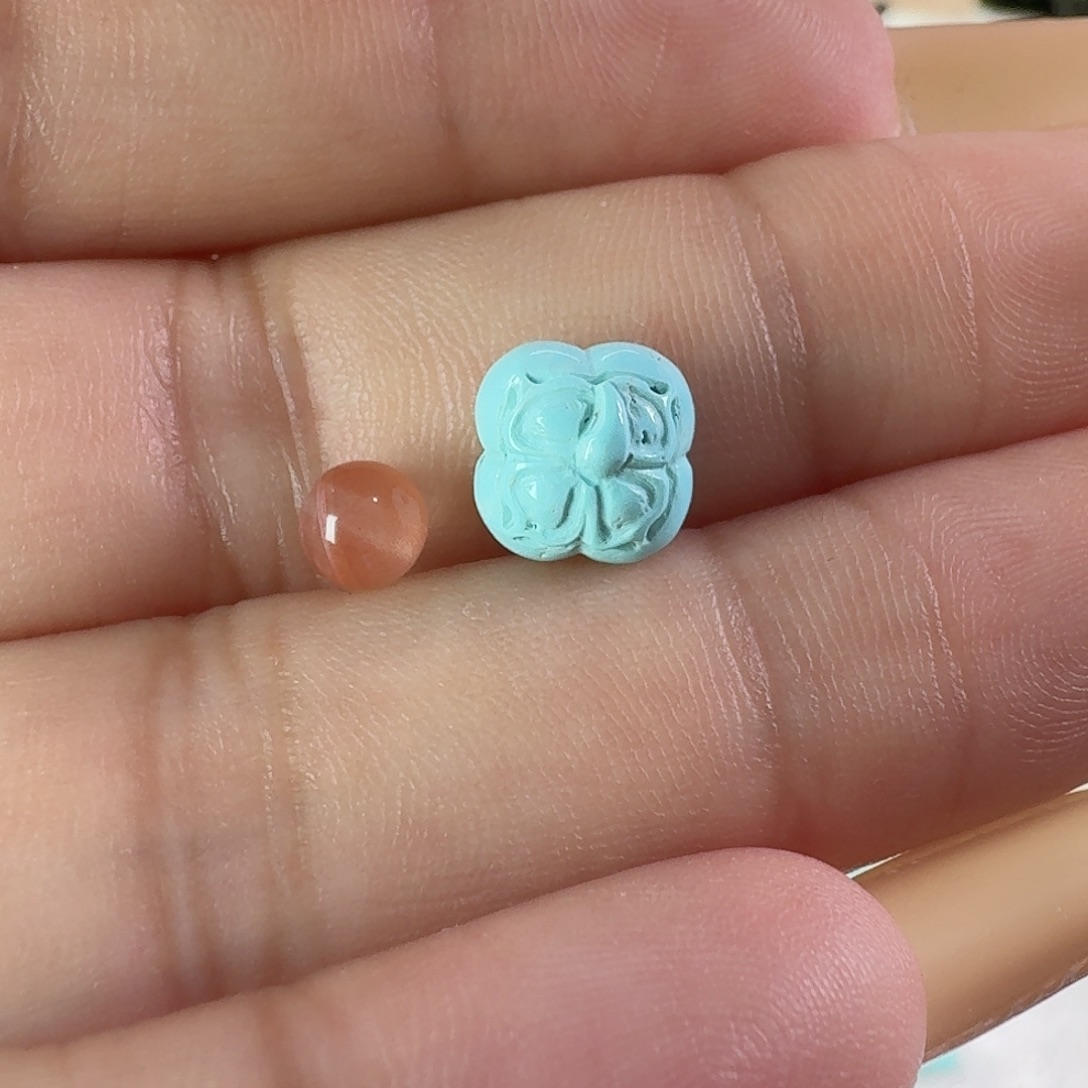 南红玛瑙未镶嵌颈饰