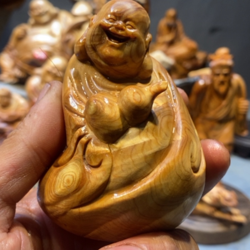 【闪购商品】柏木（崖柏）vbbjjhggfffg