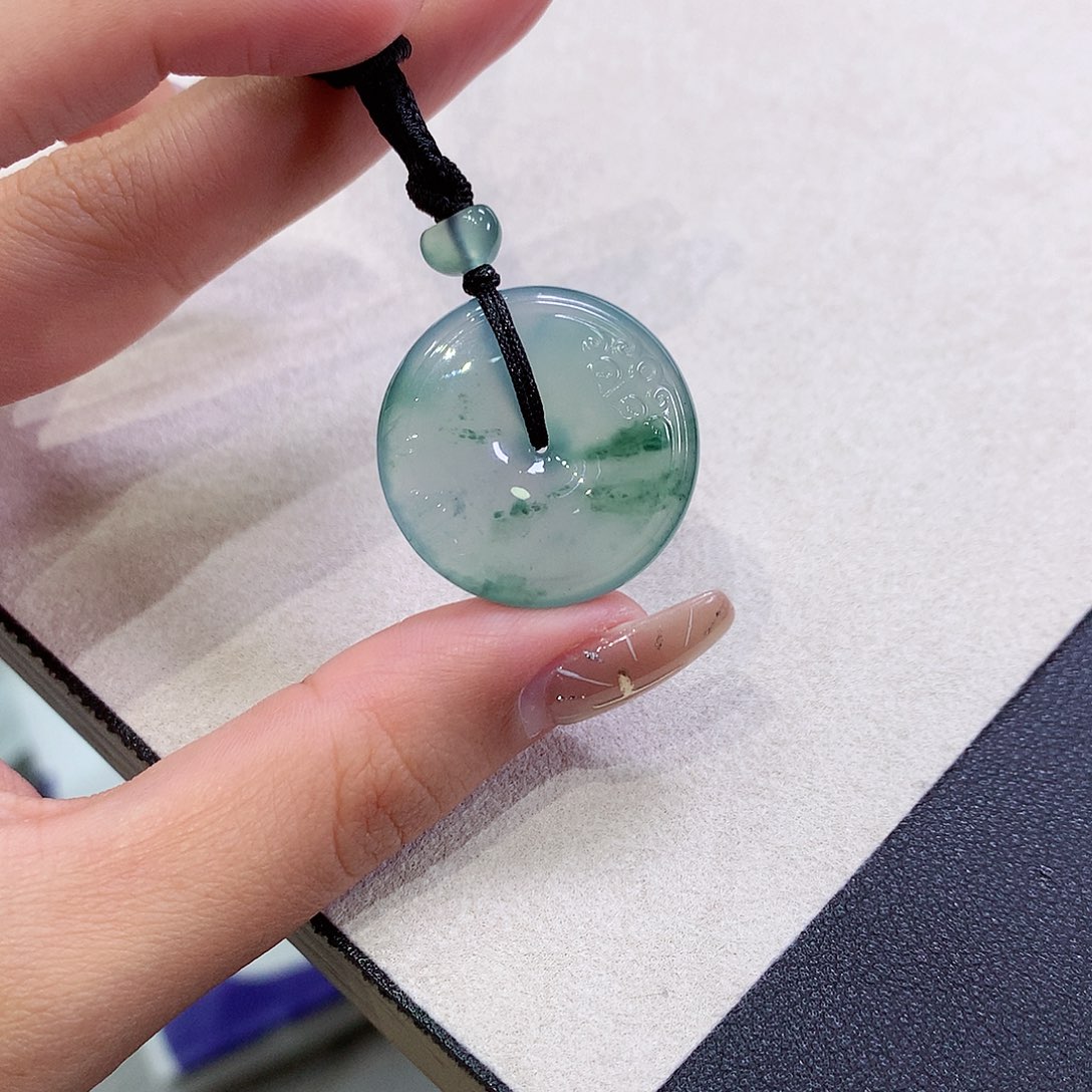 翡翠未镶嵌吊坠(不含链)26.2-5.3