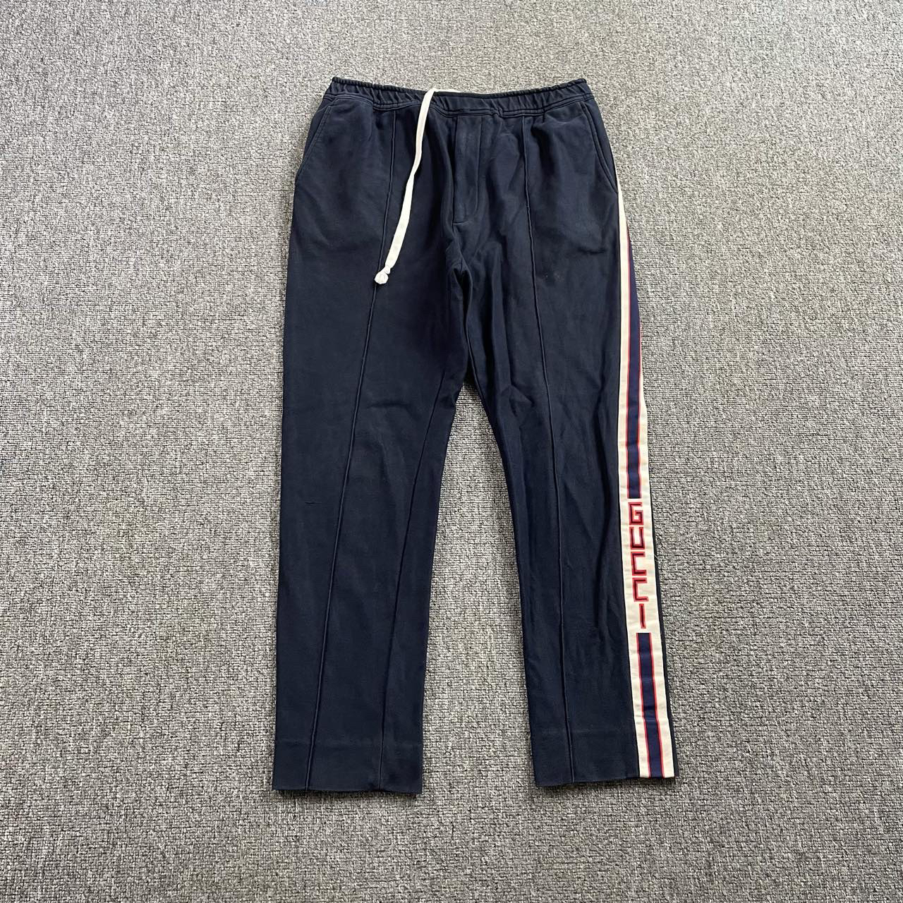 95新 GUCCI/古驰 (ll) 侧标条纹校服九分裤 1014