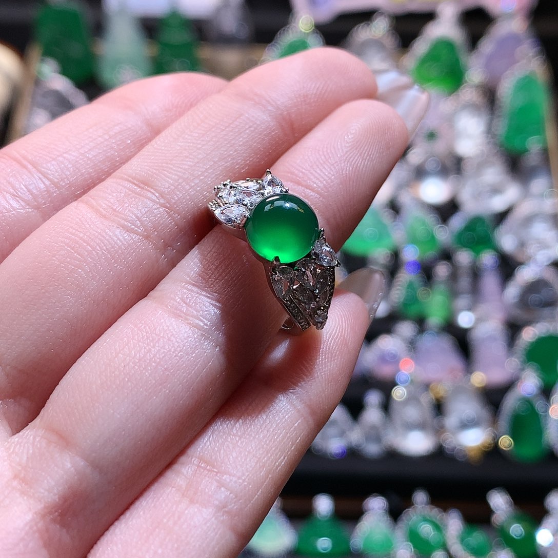 玛瑙/玉髓戒指银S925镶嵌解***?