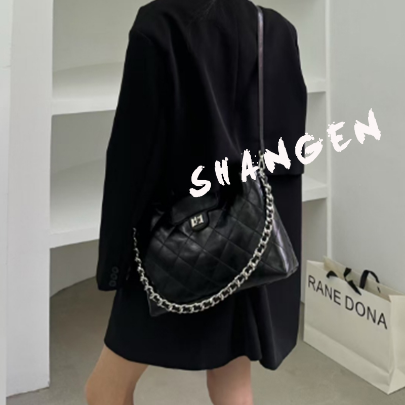 【尚恩CC】SK-62691-1-黑色-33*9*26轻奢女士新款单肩斜跨包