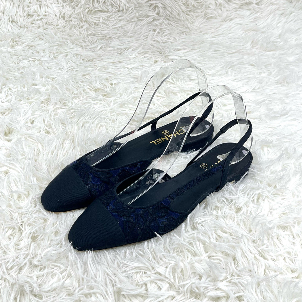 99新 Chanel/香奈儿 布面花边刺绣平底尖头凉鞋拼色 39码12551713