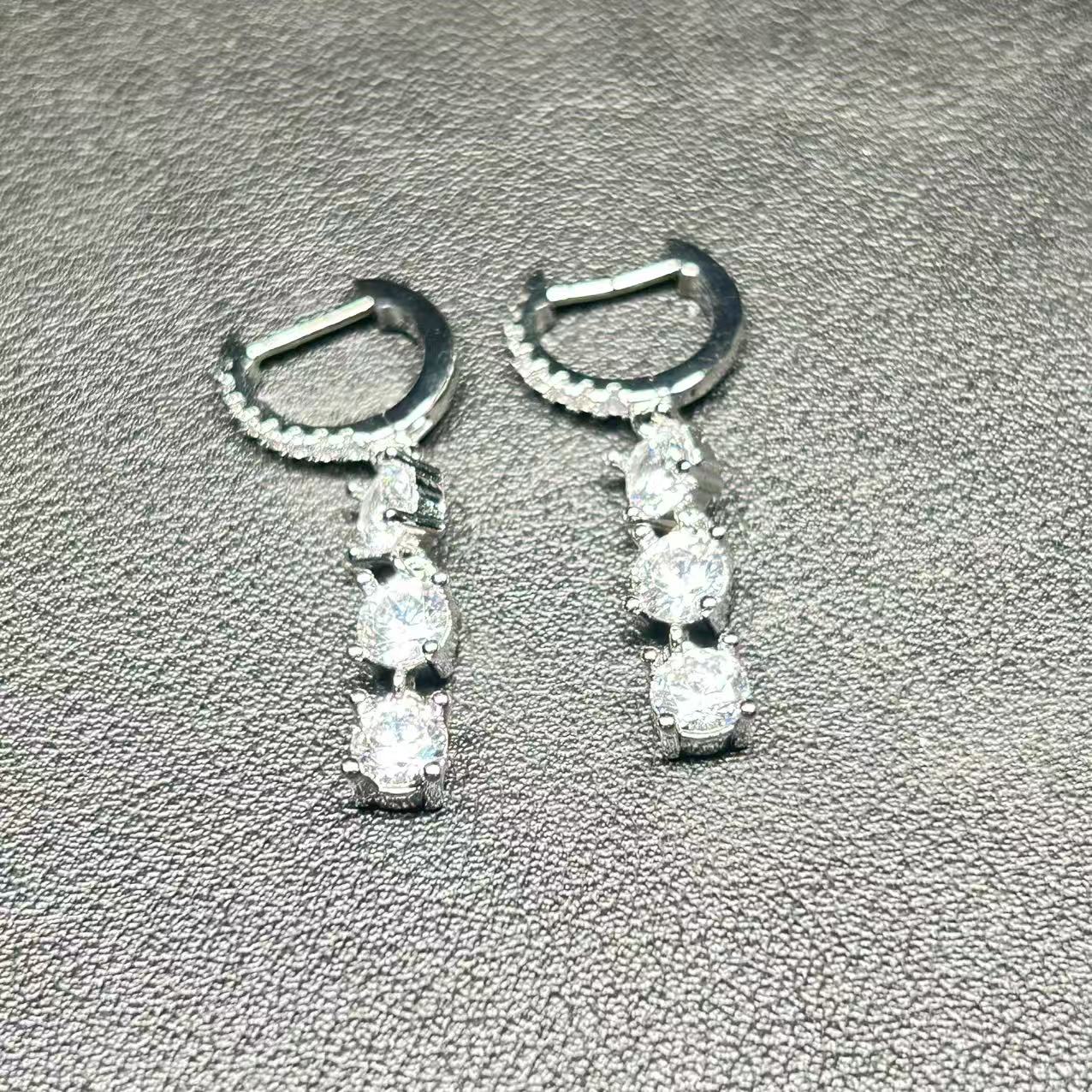 【蜜妃高订】SMB-1310时尚设计耳钉多样性发一件