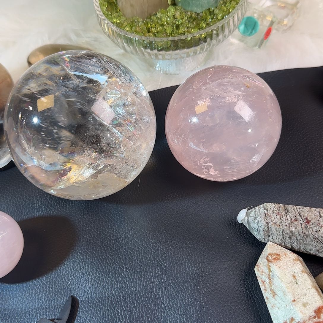 天然爆彩粉阿塞球+粉水晶球