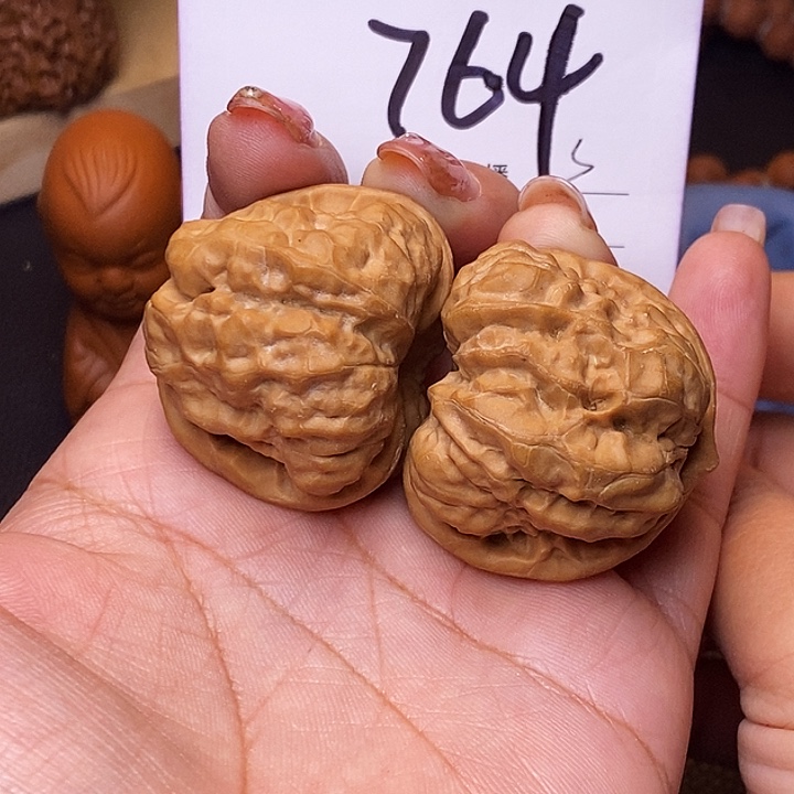 北***器桃核吊坠蛤蟆头39无刀痕s