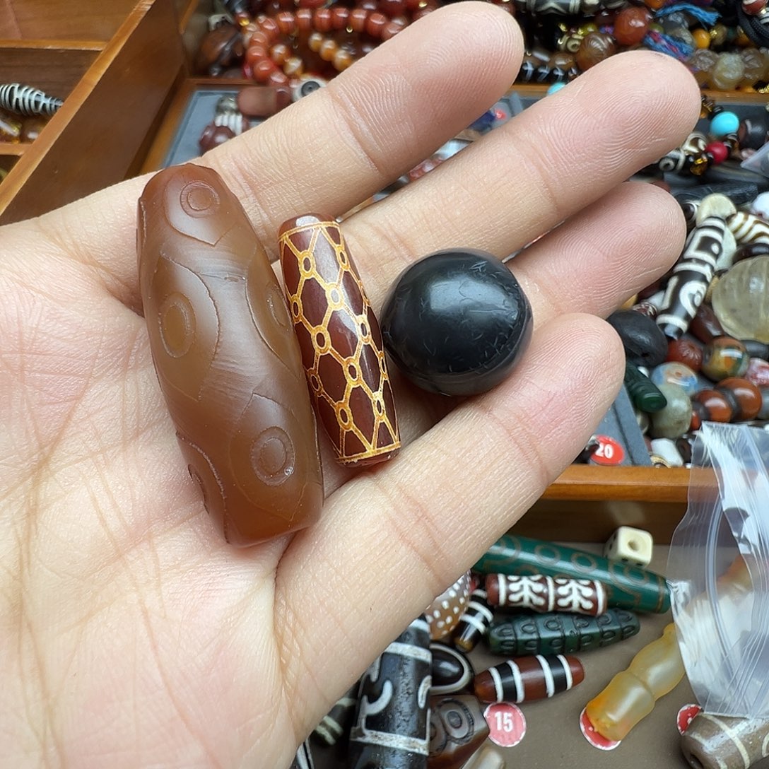 玛瑙/玉髓未镶嵌珠宝半成品