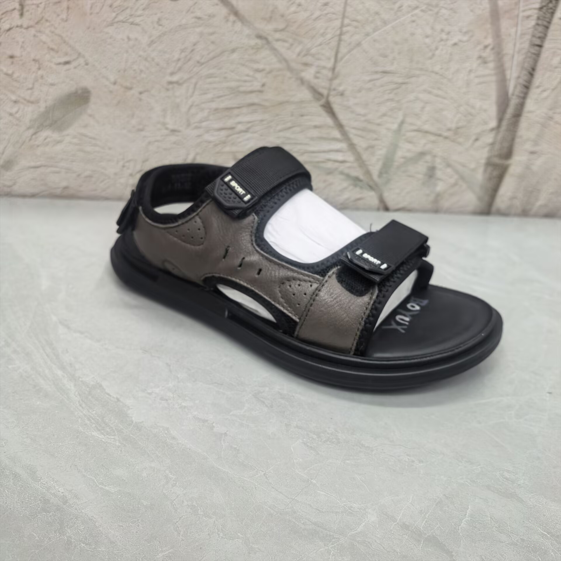 男鞋 h9327男凉鞋沙滩鞋（牛皮+网布）