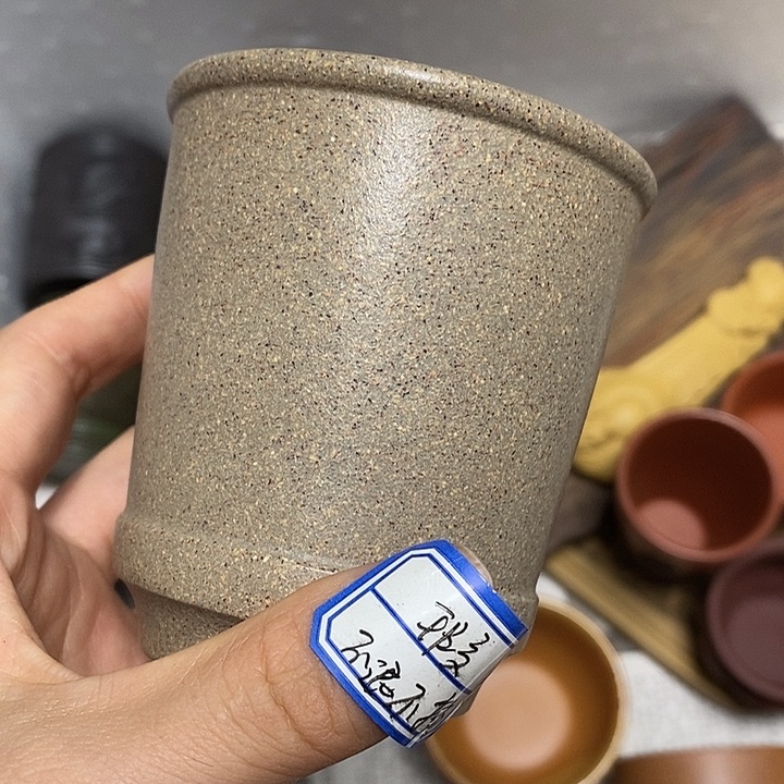 茶杯紫砂瑕疵不退不换，介意勿拍