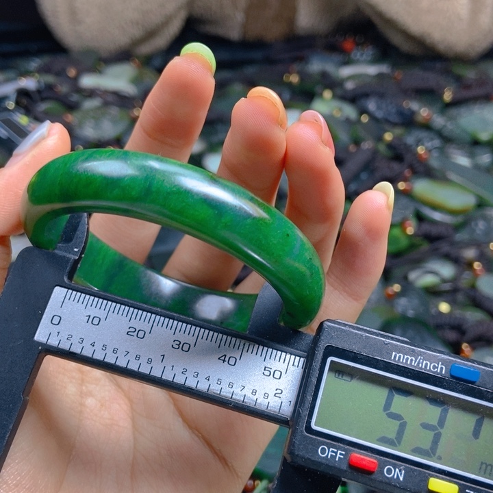 未镶嵌和田玉珠宝半成品