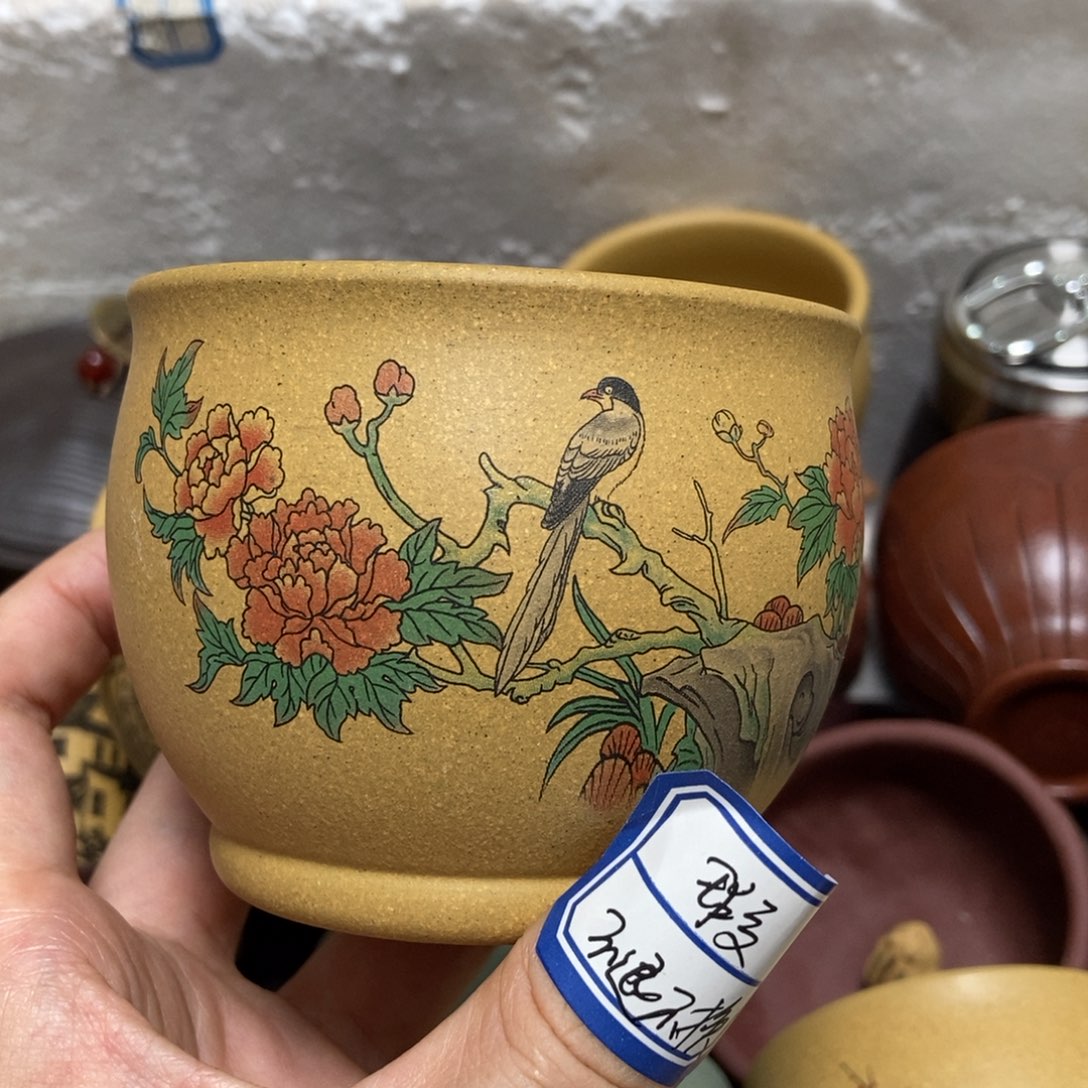 瑕疵不退不换介意勿拍