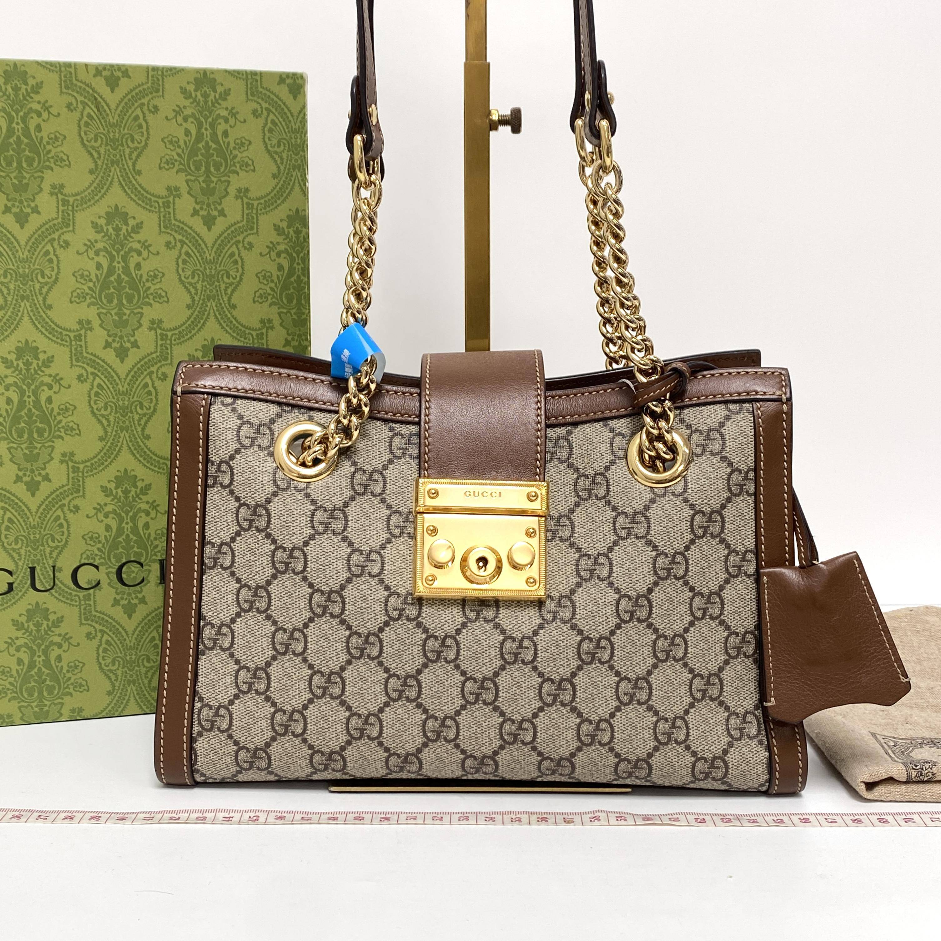 胖虎安安/古驰/95新/公价0/箱包/斜挎包/312502180107