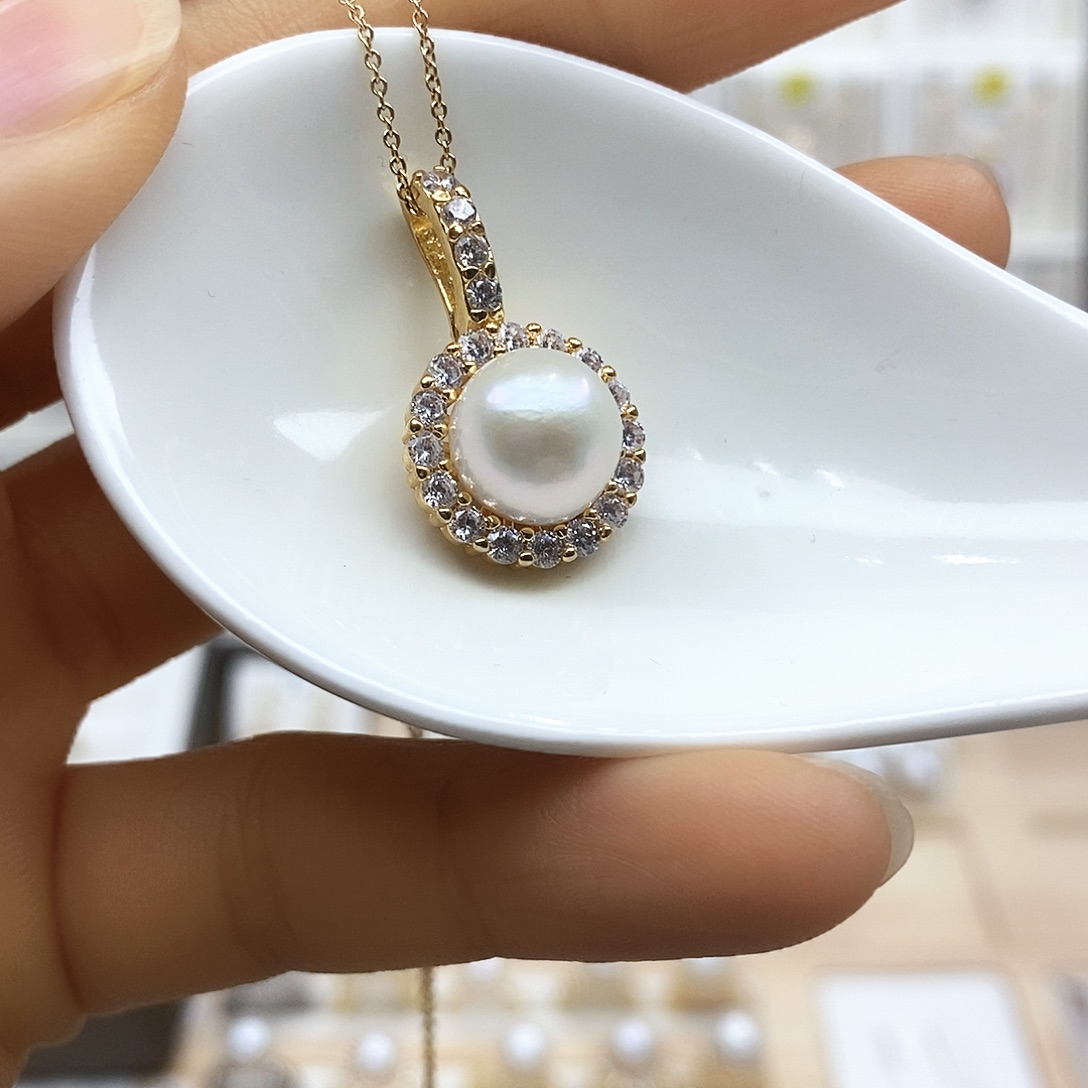 淡水珍珠颈饰合金