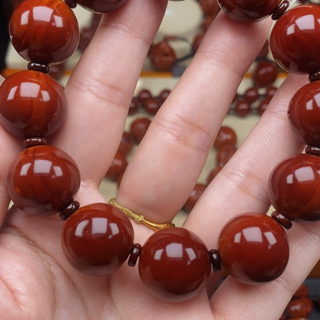 橄榄核吊坠名***店正圆光珠