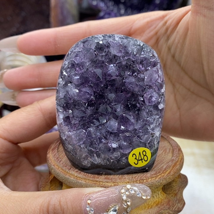 水晶大型摆件（非配饰）未镶嵌