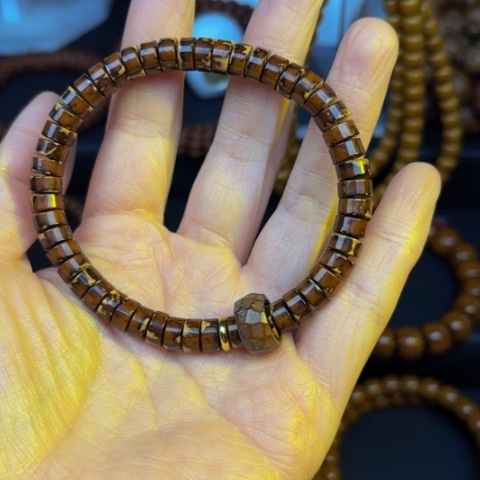 【闪购商品】菩提郝*紫金鼠花皮手串