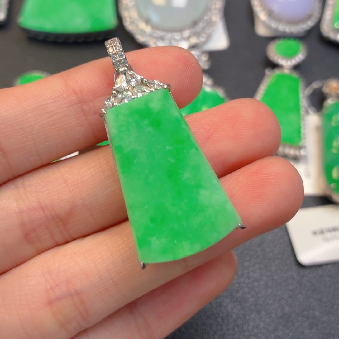 翡翠银S925镶嵌颈饰