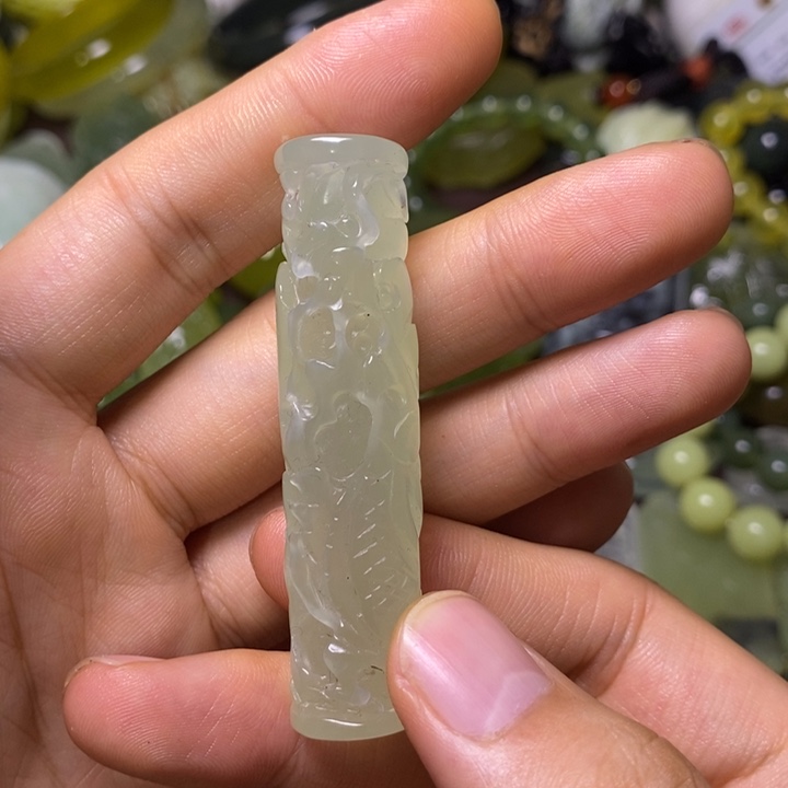 岫玉岫玉颈饰未镶嵌