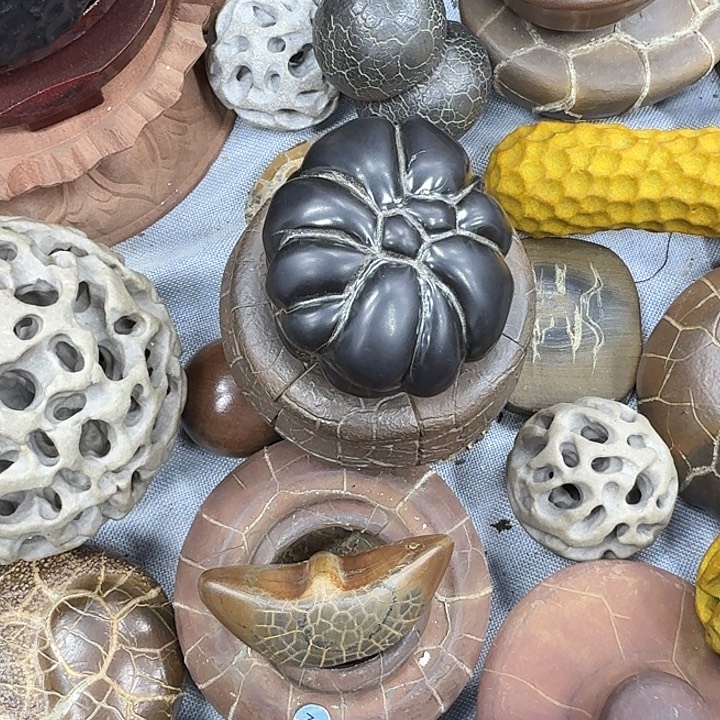 乾***矣石材龟纹石最低哥