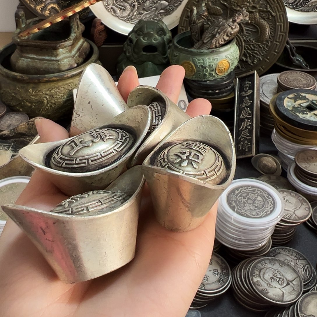 金属复古风格摆件