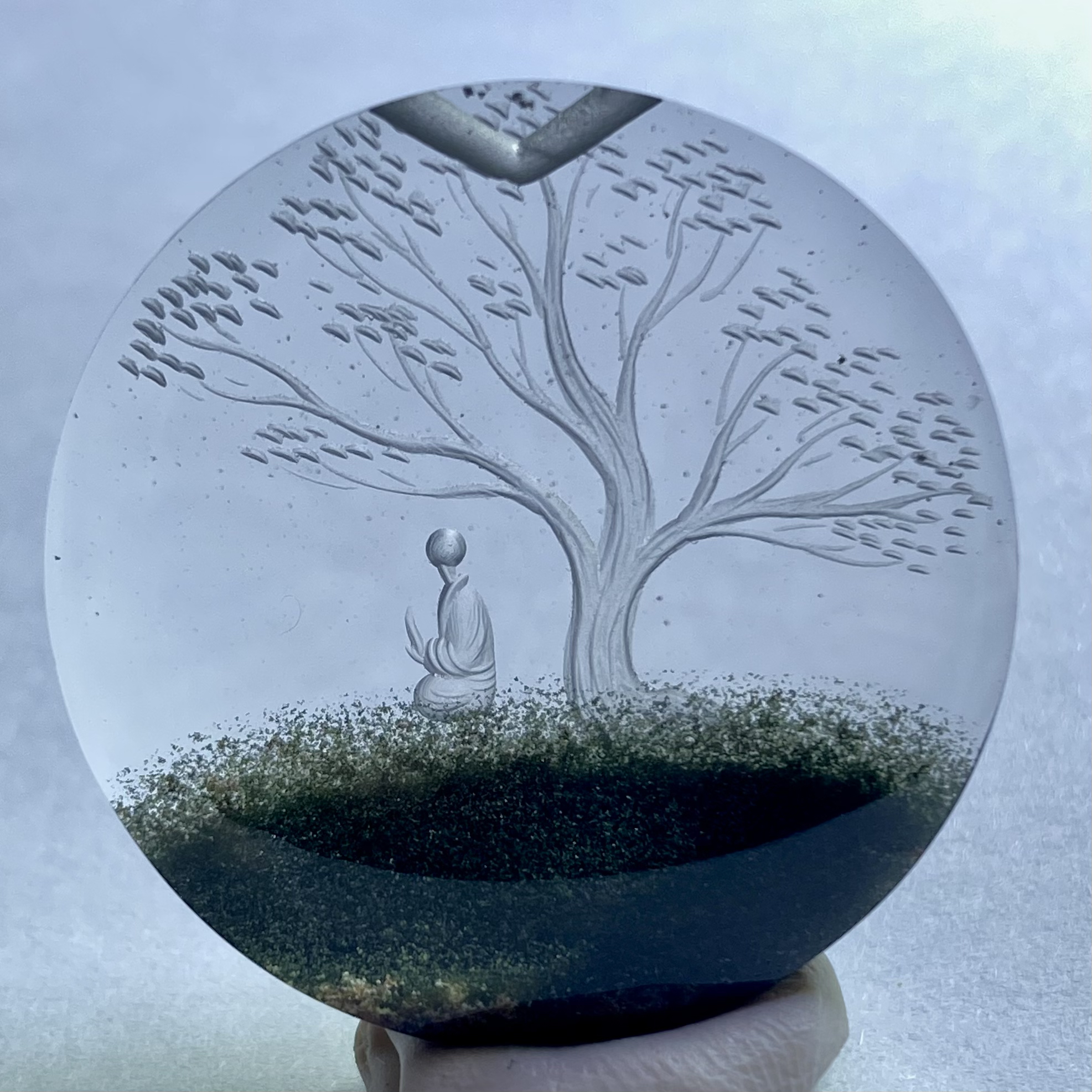 (赠链)未镶嵌天然精品全净体绿幽灵聚宝盆雕刻悟道圆牌吊坠配证书