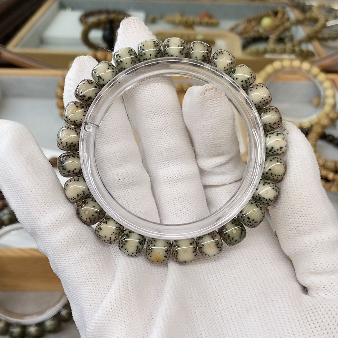 星月菩提手串9绿冰通体