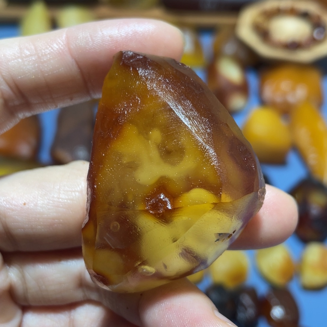 定制蜜蜡未镶嵌随形