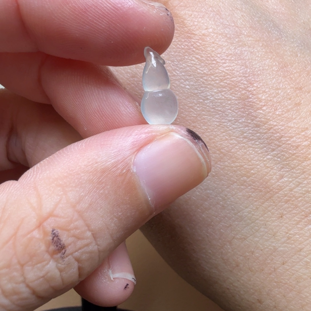 翡翠未镶嵌颈饰71