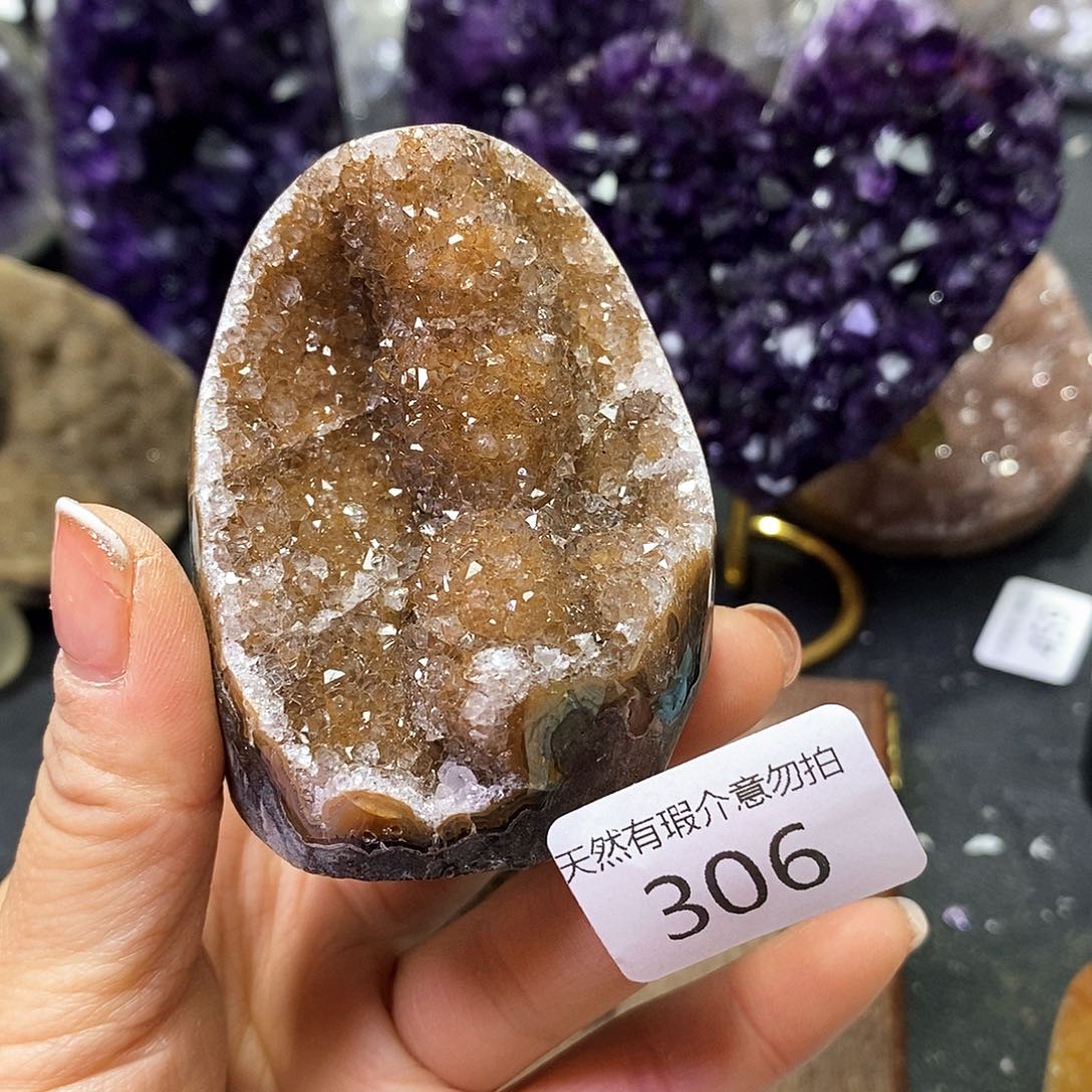 水晶大型摆件（非配饰）未镶嵌