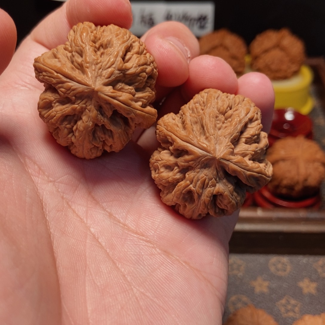 吊坠文玩核桃粗筋36尺149