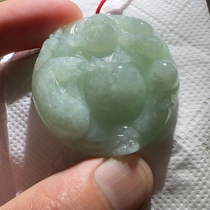 翡翠颈饰未镶嵌布袋佛