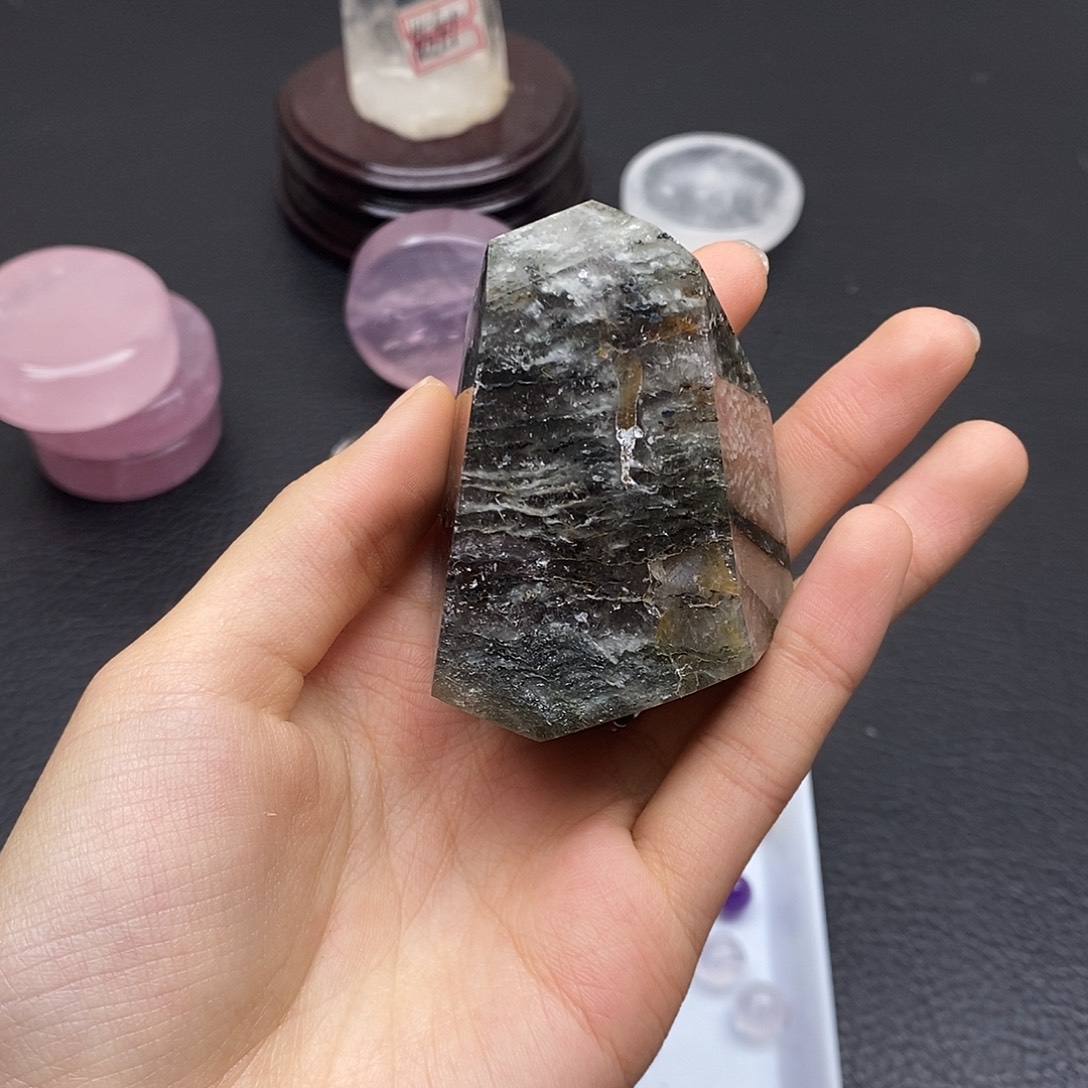 珠宝半成品水晶未镶嵌279水晶石
