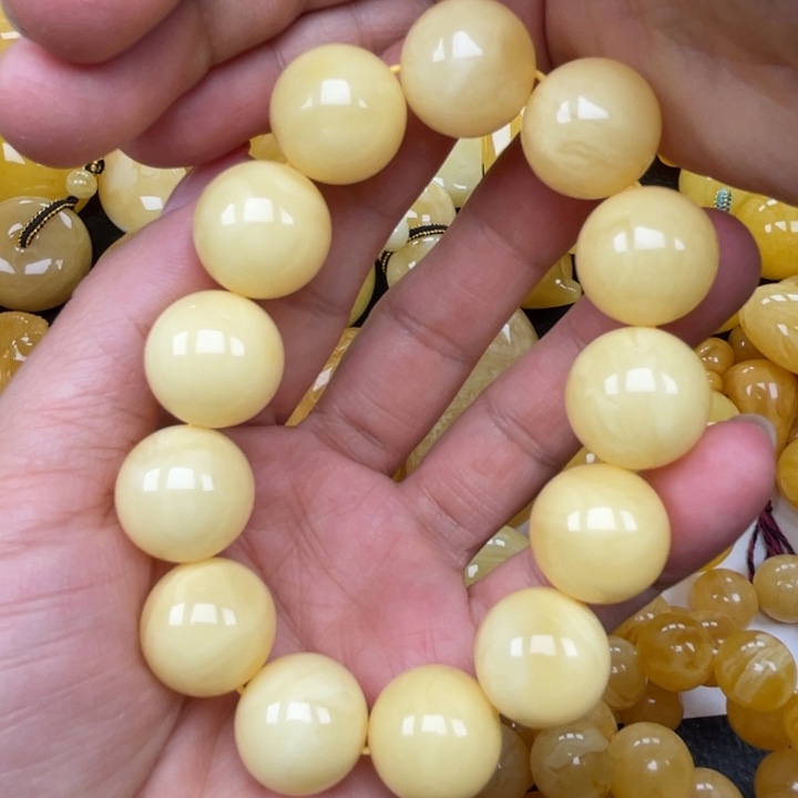 裸石蜜蜡未镶嵌蜜蜡手串重40克