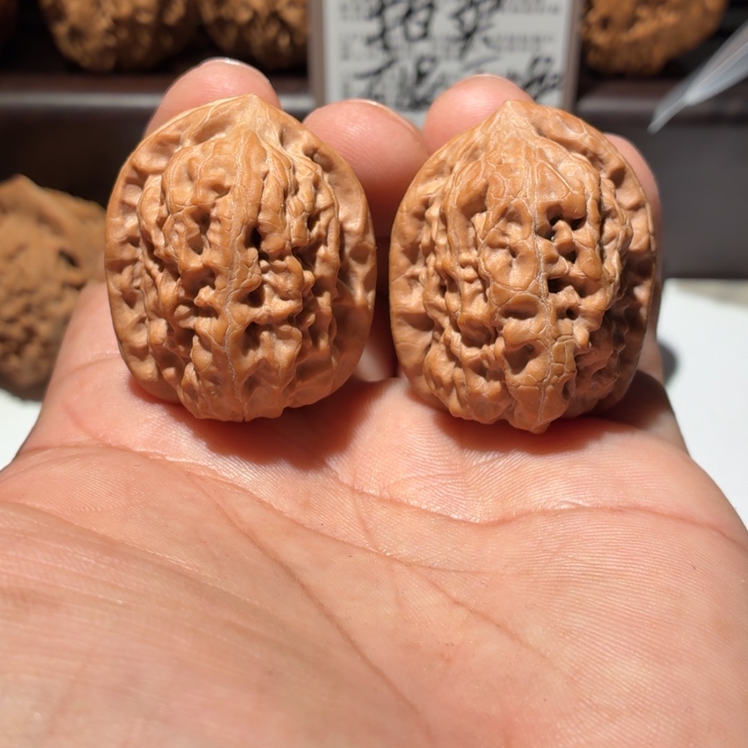 吊坠文玩核桃霸王  33高炮