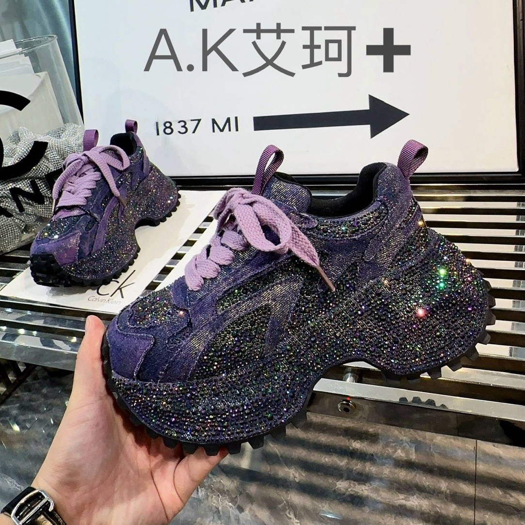 A.M艾墨儿女款2025年新款欧货水钻重工水洗风女款厚底时装老爹鞋