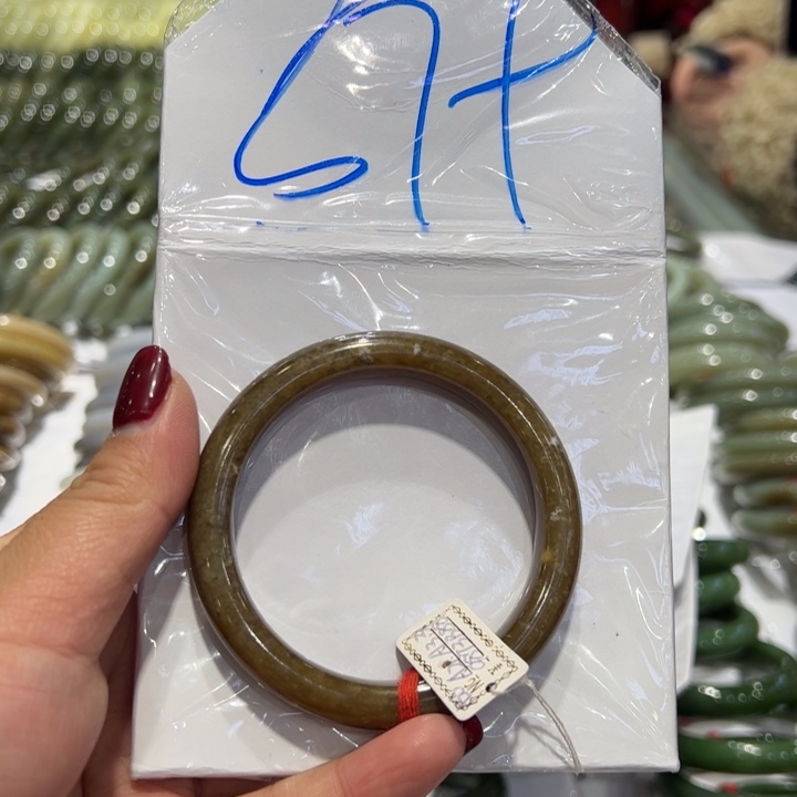 和田玉（糖玉）手镯未镶嵌