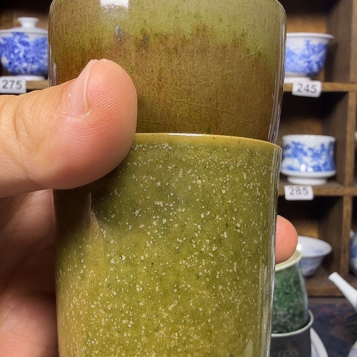 刚***好云山入怀紫金釉杯子两个