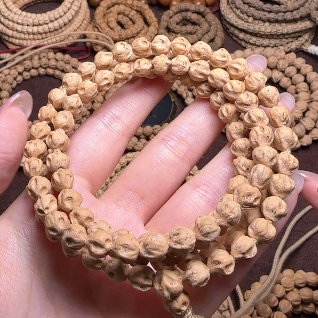 柏香籽/百香籽吊坠钱*