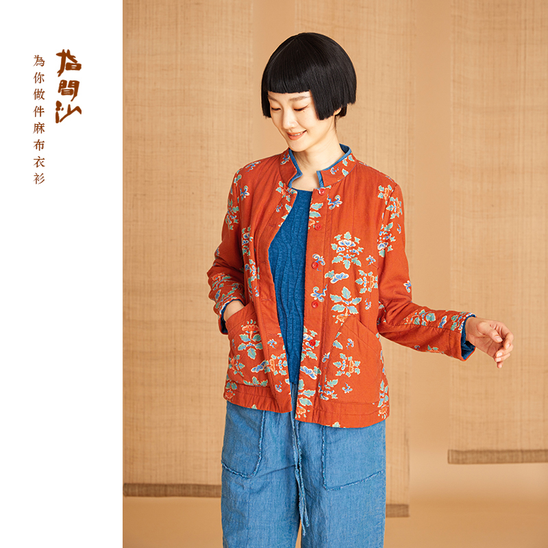 2541159指间沙女装冬季新品麻粘印花裥绒短外套双层领棉服