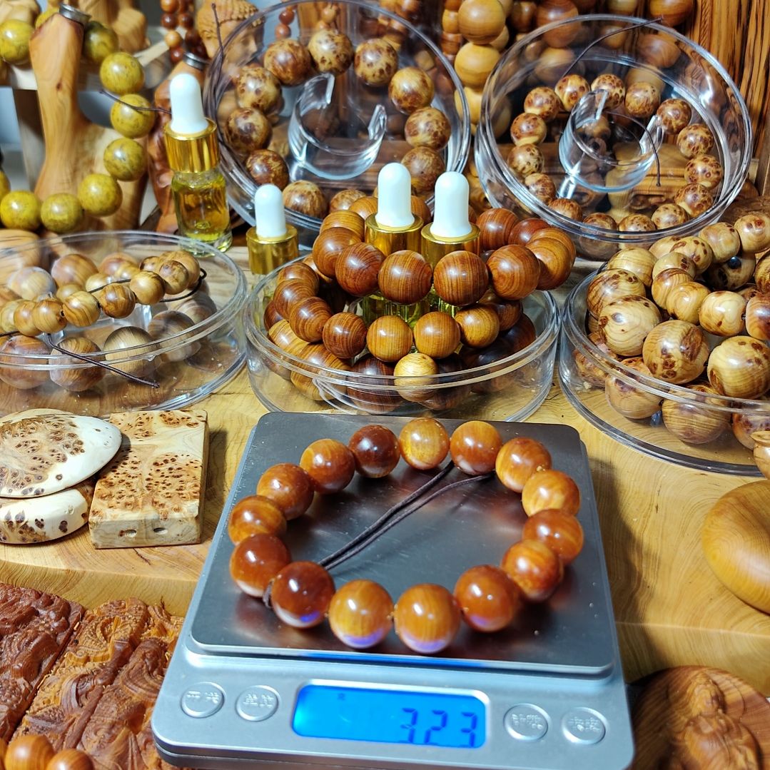 行**疆太行崖柏手工艺品